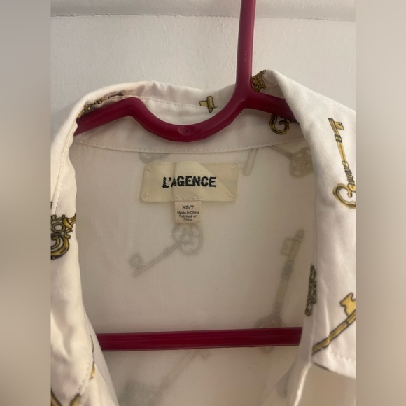 L'AGENCE Holly Key Print Blouse Size XS - Picture 2 of 4
